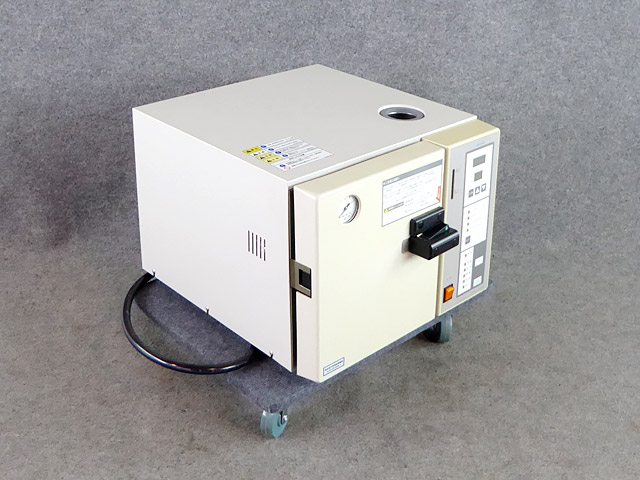 Autoclave SPA-220 SAKURA | Used Medical Equipment Supplier in Japan