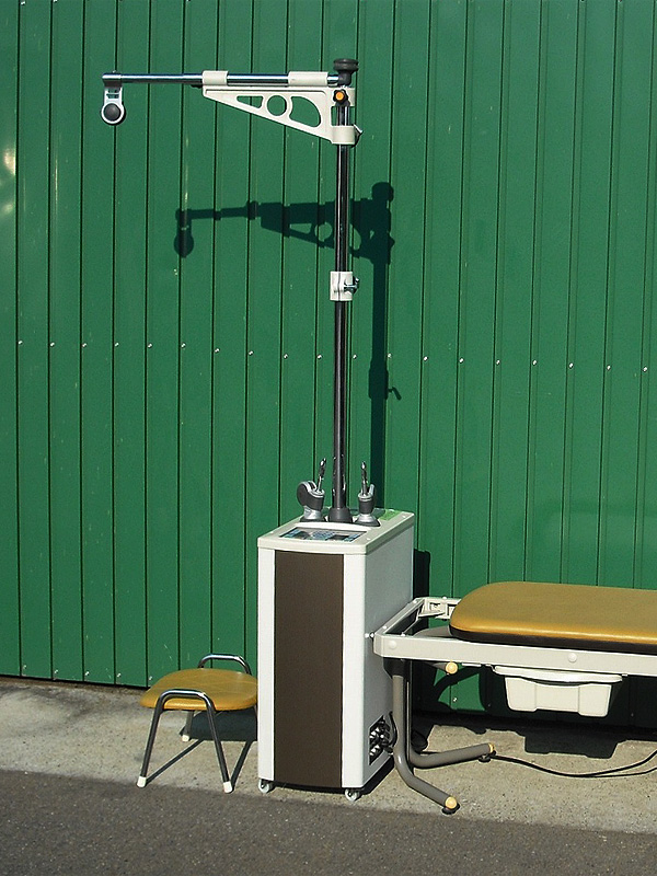 Motorized Intermittent Traction Apparatus OL2000 OGGIKEN Used