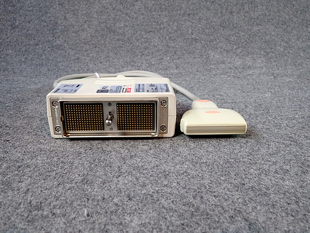 Ultrasound Xario SSA-660A TOSHIBA | Used Medical Equipment Supplier in