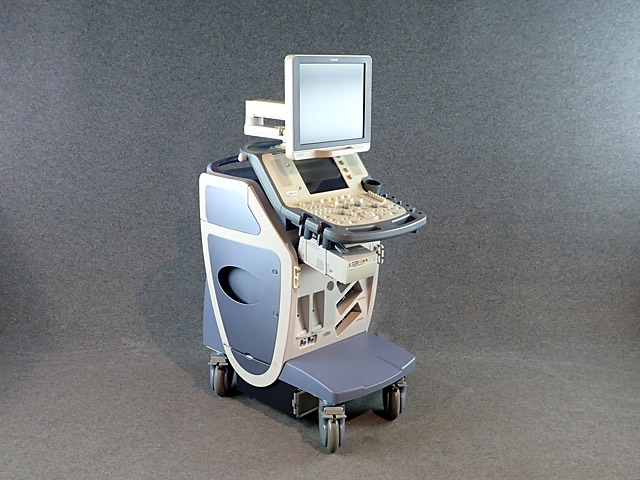 Ultrasound Xario SSA-660A TOSHIBA | Used Medical Equipment Supplier in